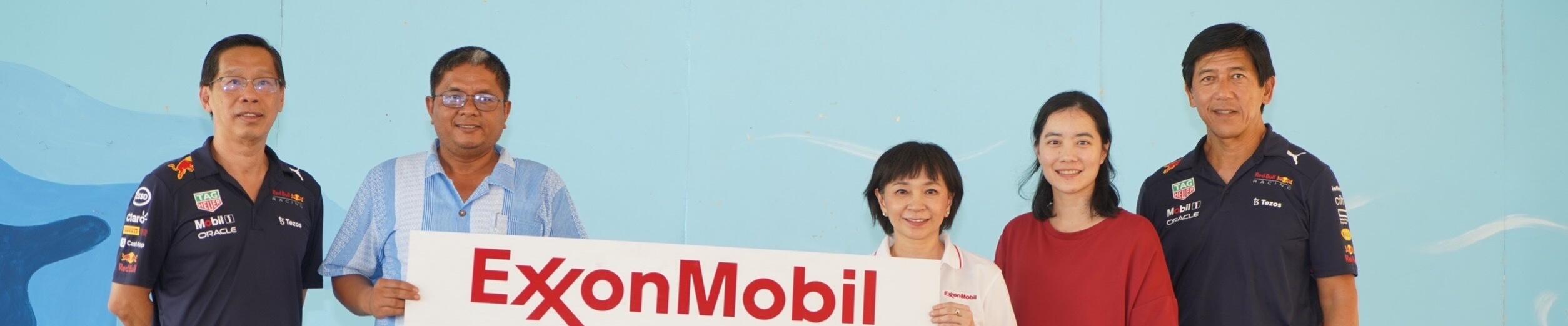 ExxonMobil Thailand presents contribution to Rayong Panyanukul School for scholarships and school activities