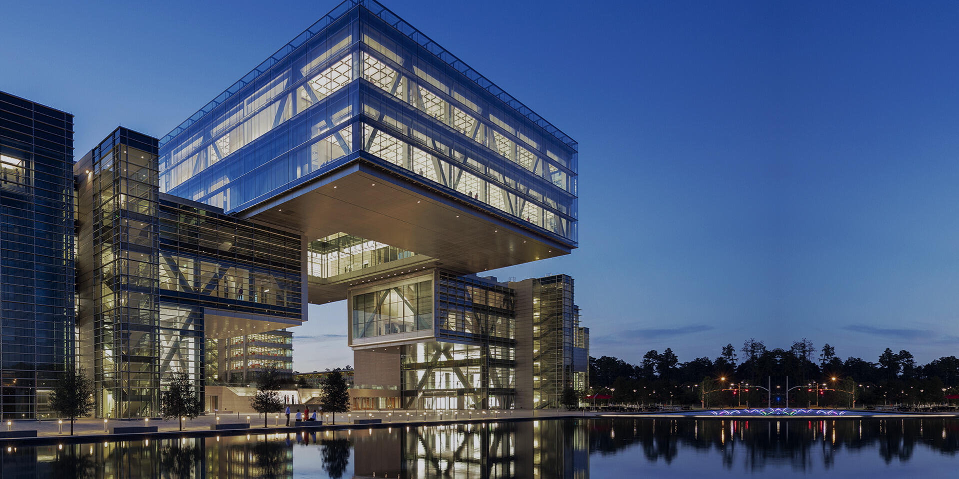 corporate.exxonmobil.com