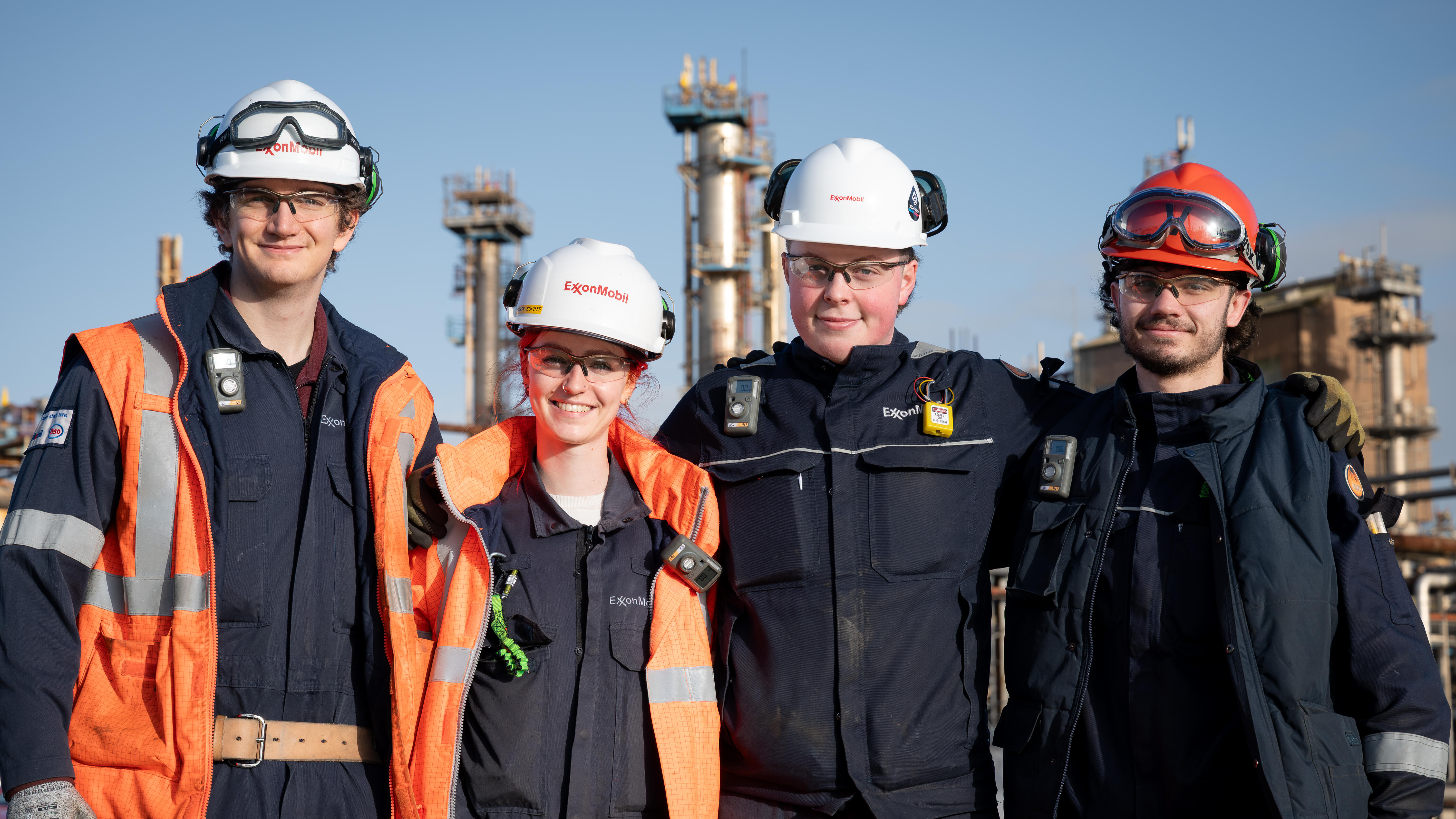 93-year-old returns to Fawley with invitation to historic 1951 opening |  ExxonMobil UK