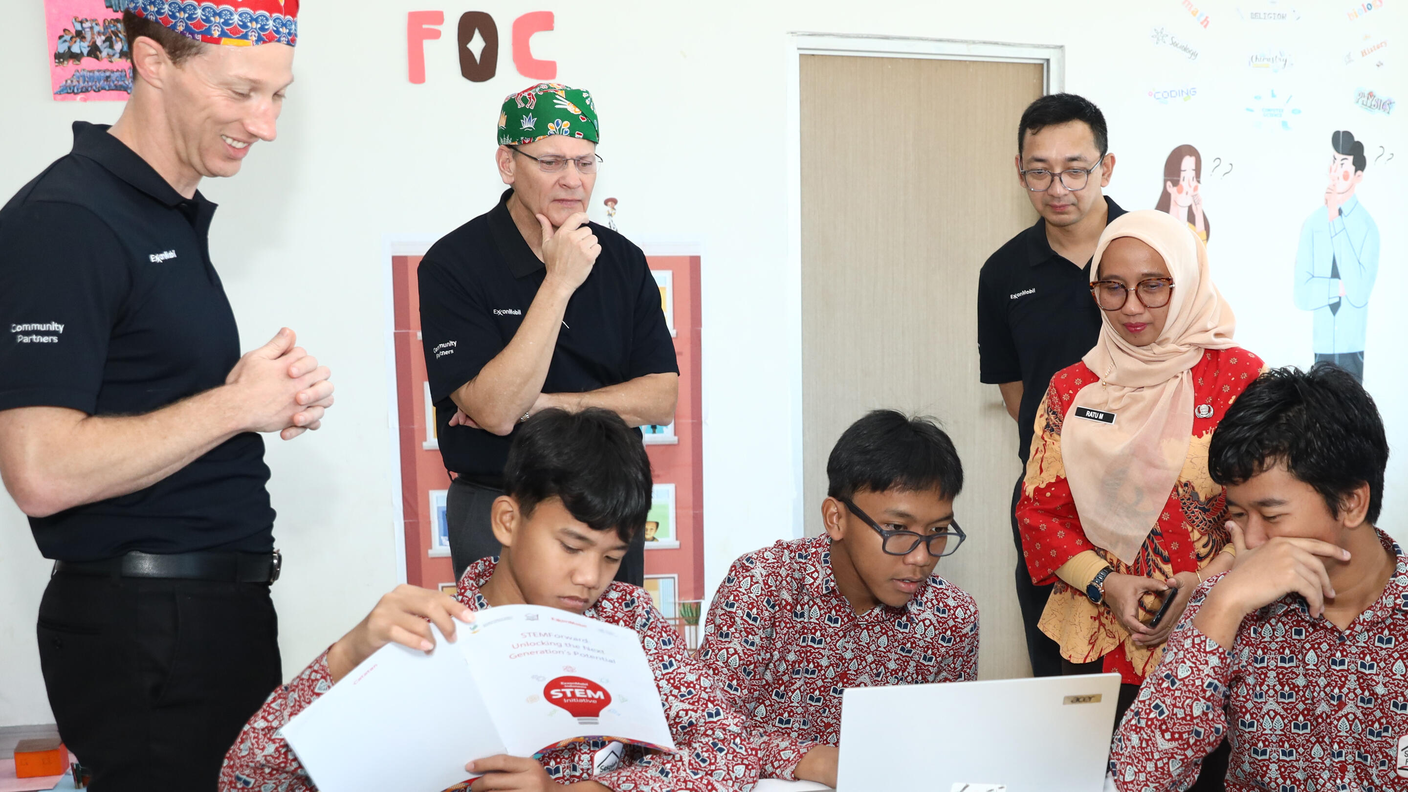 Indonesia inspiring future STEM careers through mentorship and project-based learning