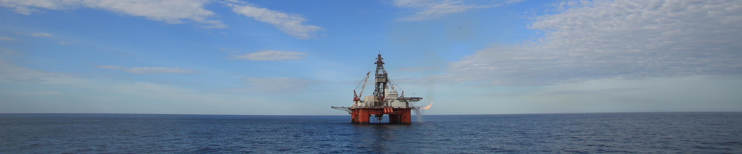West Aquarius 1, offshore oil platform