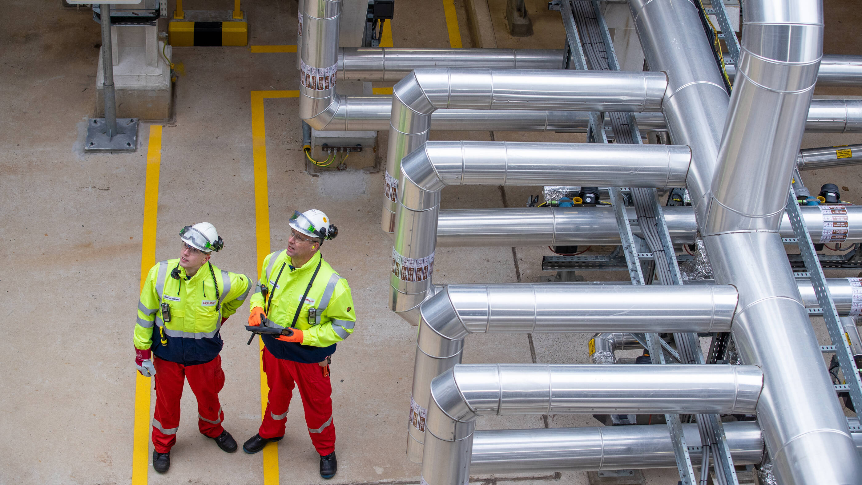 Employees conducting inspection at Rotterdam facility