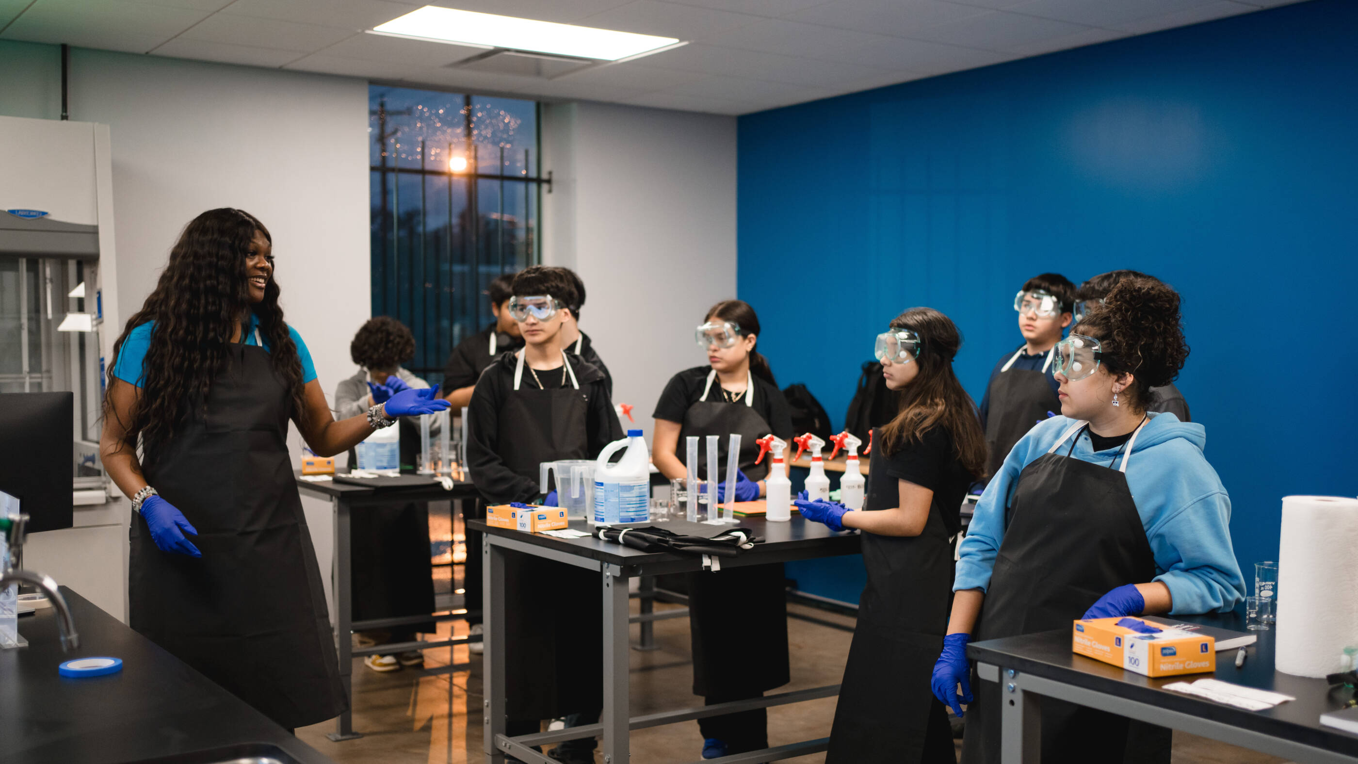STEM students working in a lab