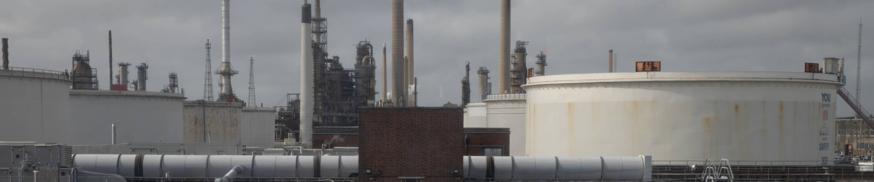 Fawley refinery and admin building