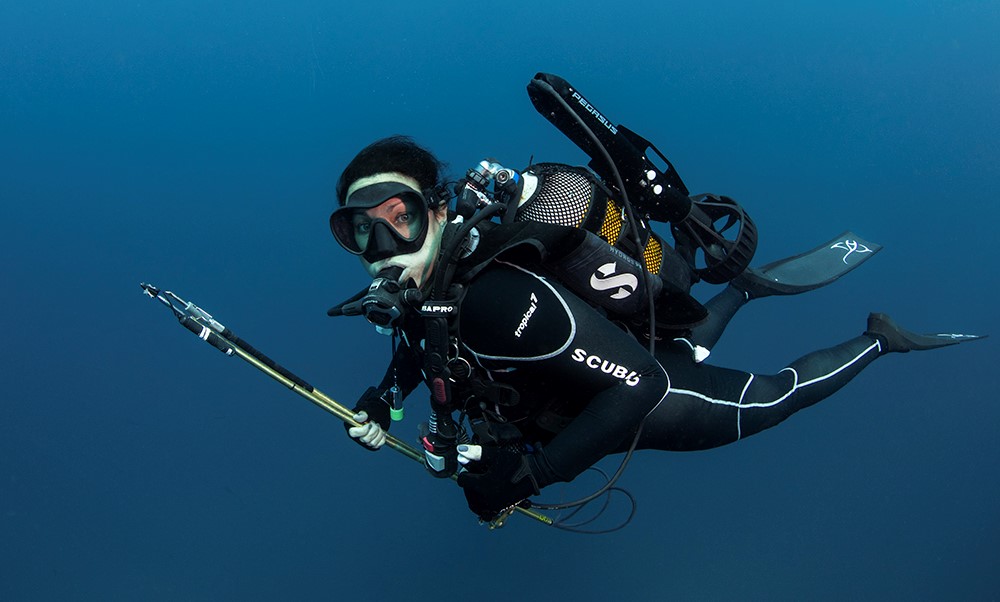 scuba diver