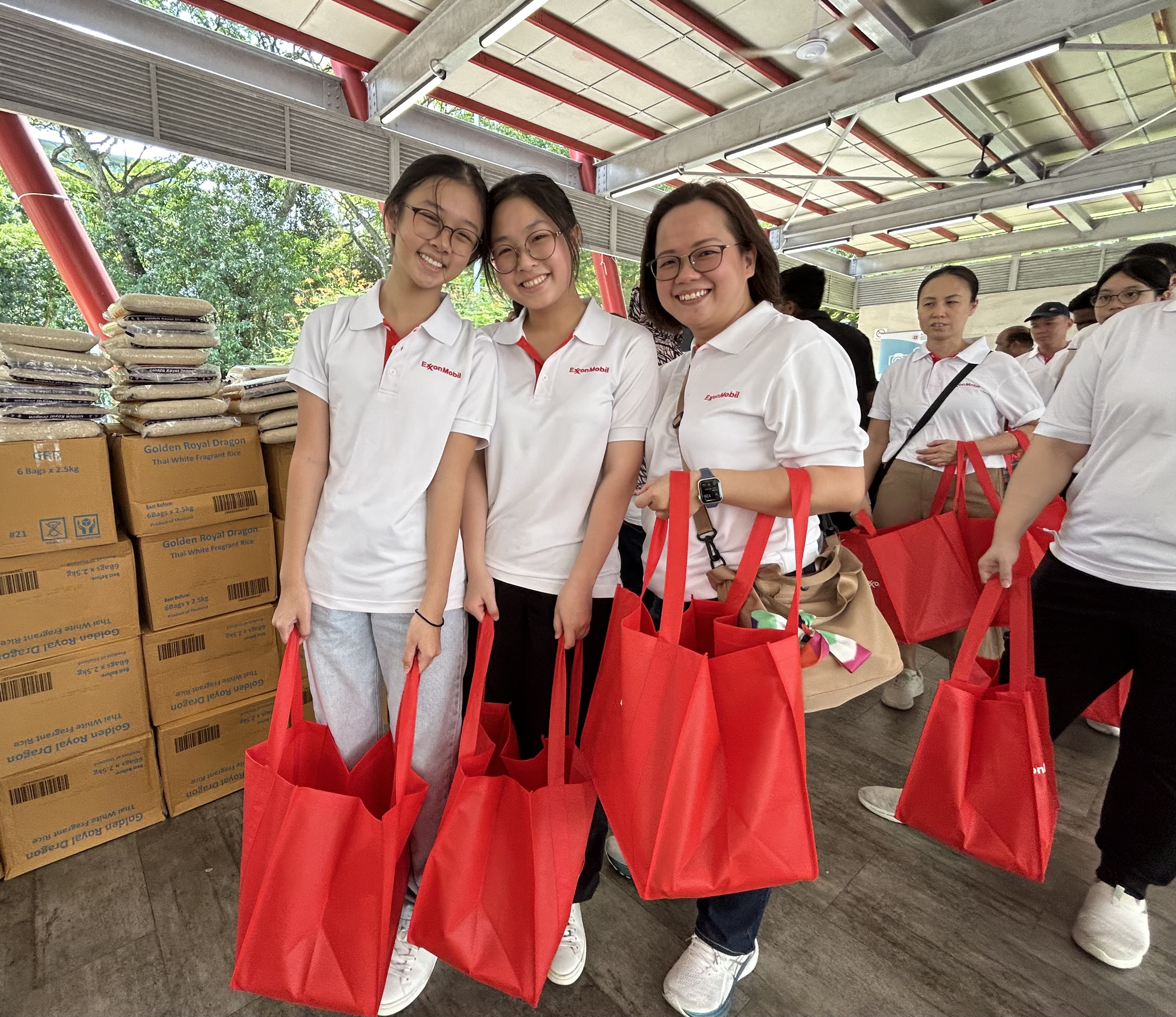 AARB 2024: Chiu-Har and her two daughters