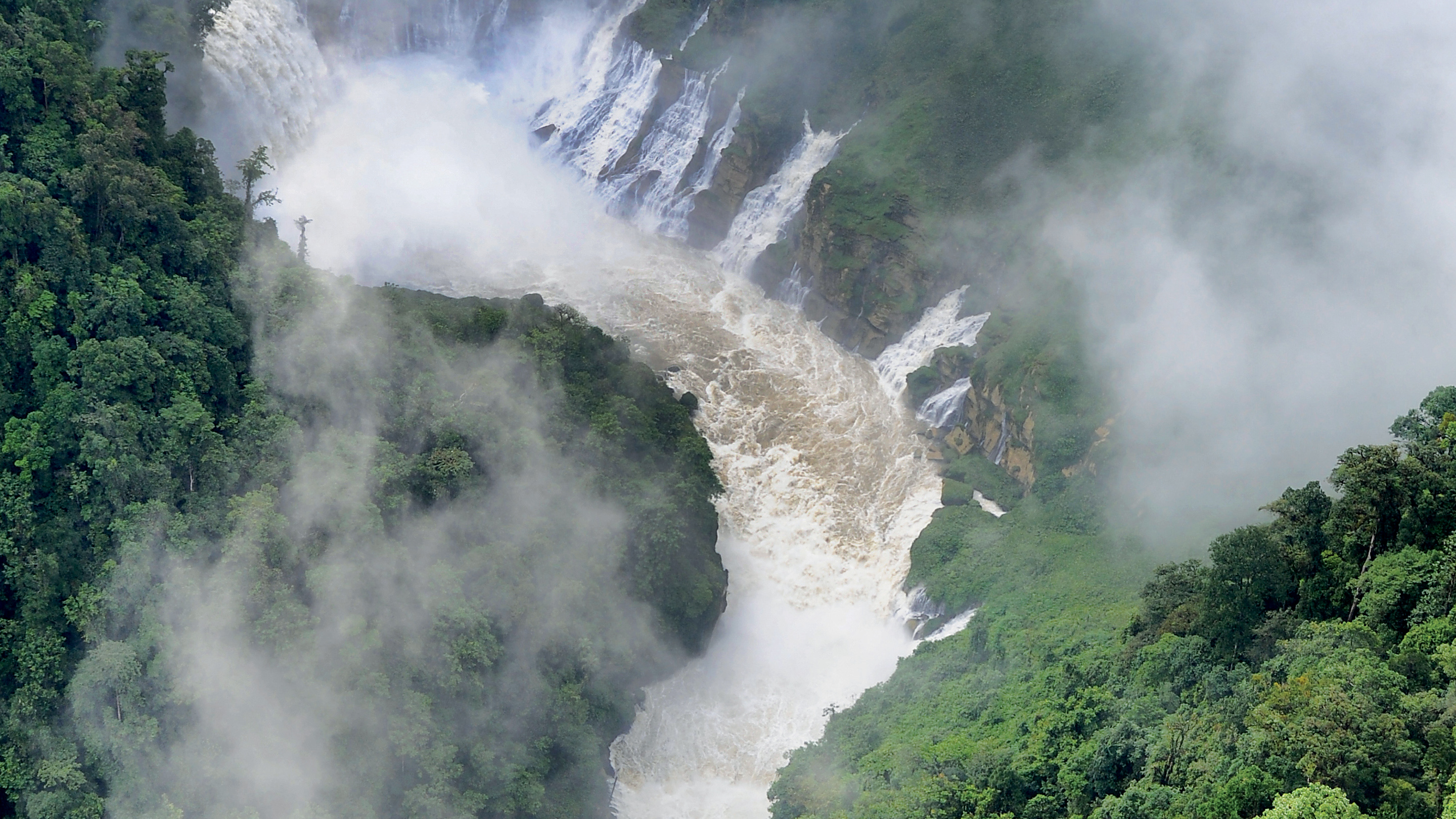 Waterfall in Papa New Guinea