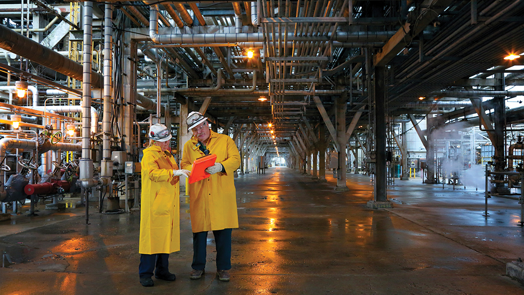 Joliet workers in yellow coats