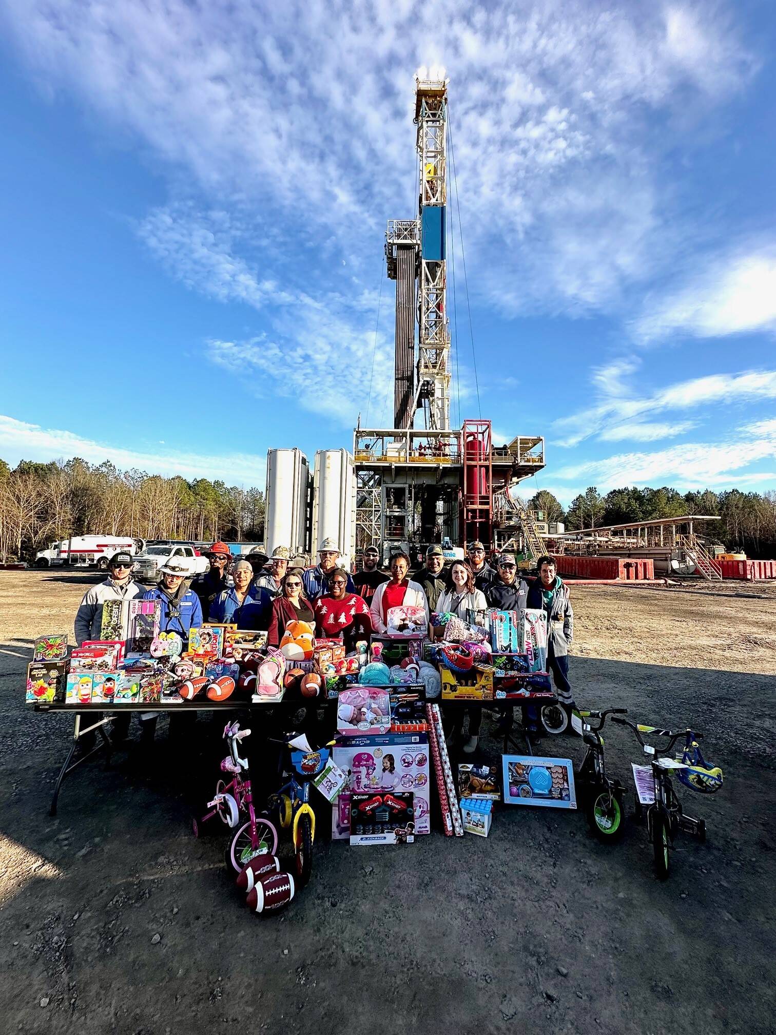 A holiday toy drive organized by our lithium wells team collected more than 150 toys and gift cards for children in the Magnolia, Arkansas, area. Pictured are the wells operation supervisor team and crew, along with representatives from the Magnolia Housing Authority and the Magnolia Chamber of Commerce.