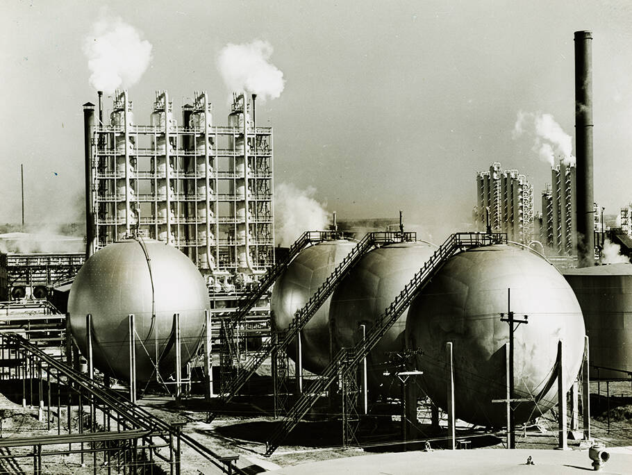 The world's first commercial production of alkylate begins at a Humble plant in Baytown, Texas. Alkylation made possible the manufacturing of iso-octane, used as a blending agent to produce 100-octane aviation gasoline.